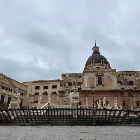 Gasthuis Aurora Center - Palermo